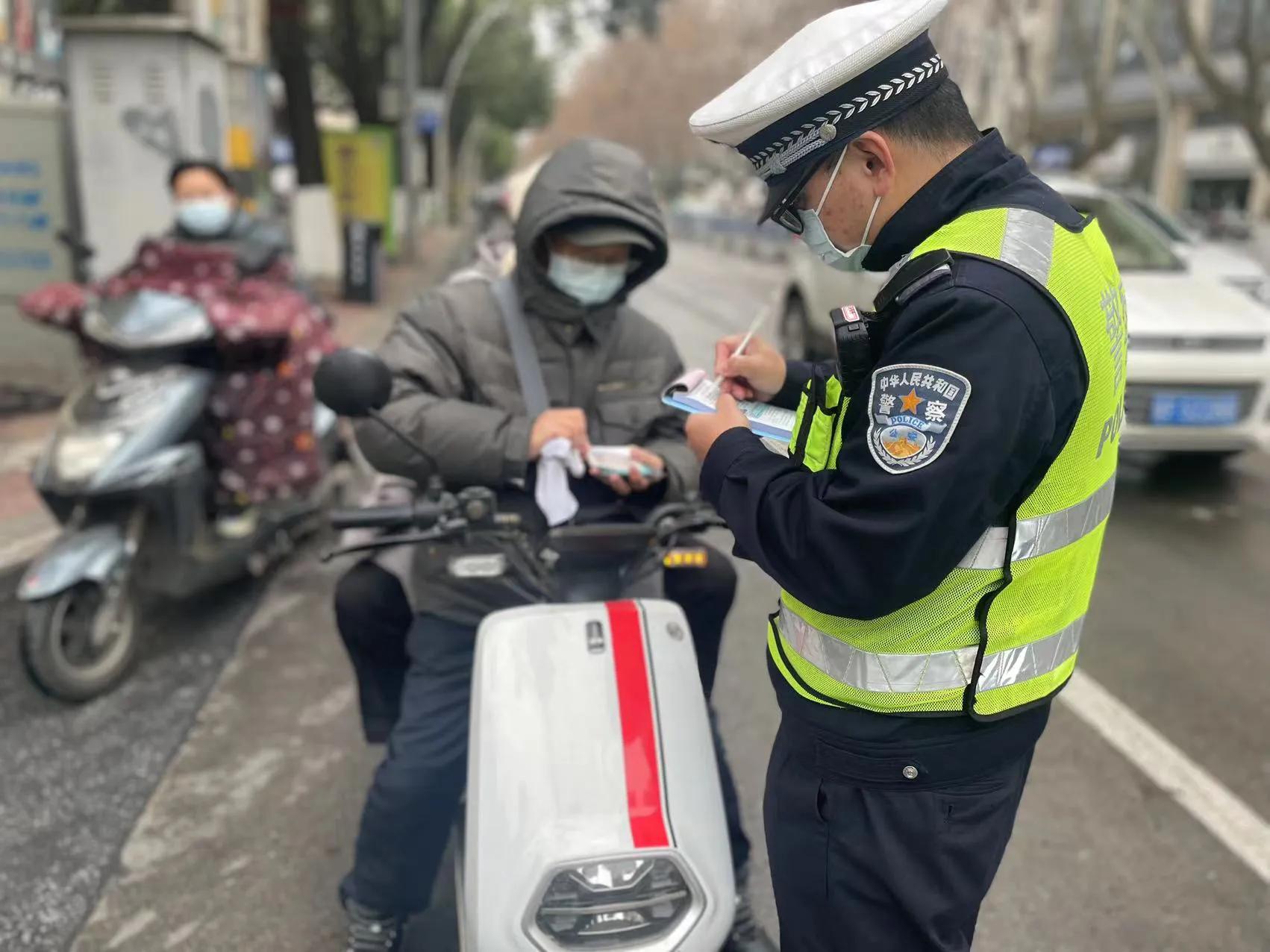 查处748起！汉中交警一大队3.2统一行动战果汇报