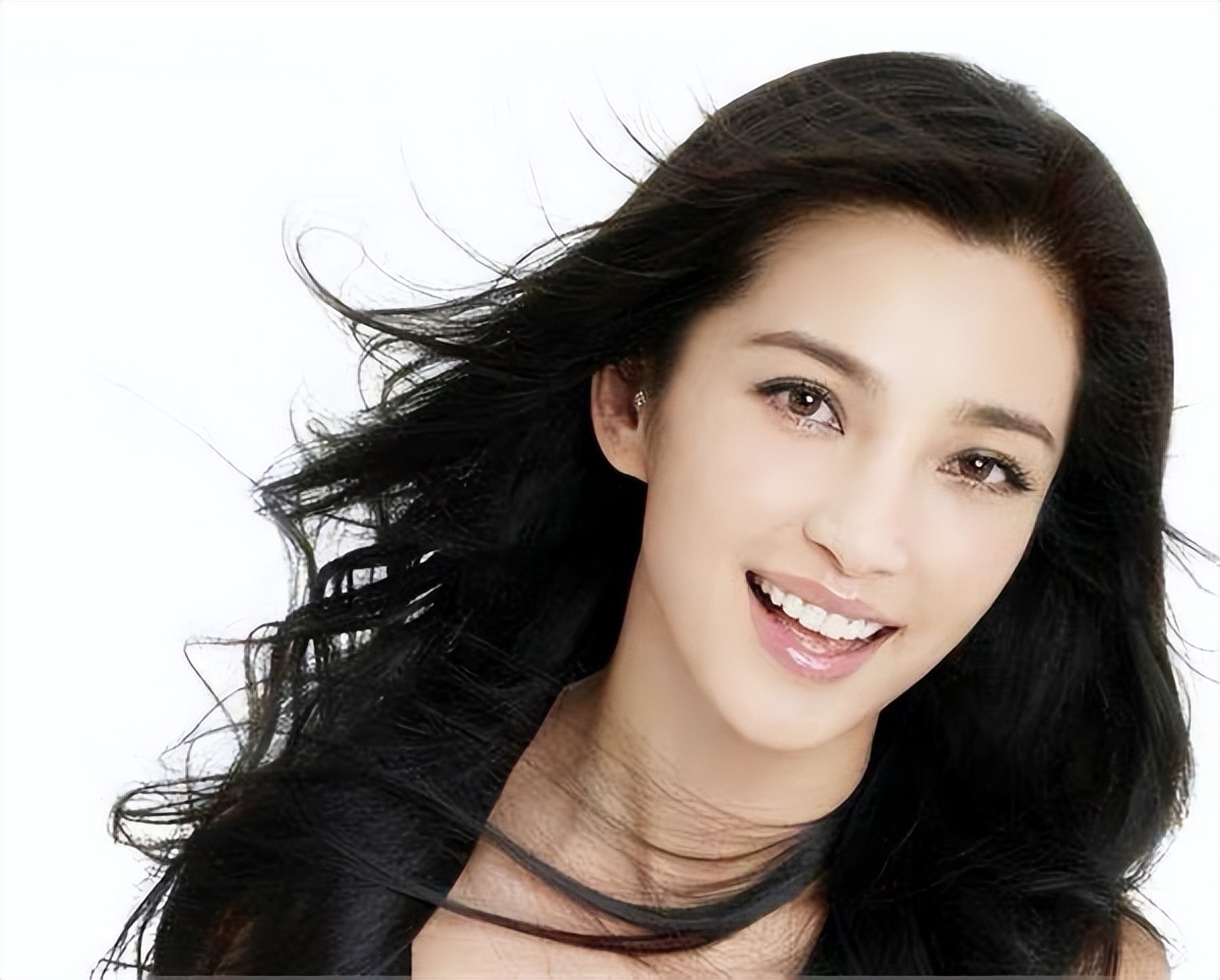 李冰冰和李雪,为了姐姐的功成名就,妹妹"下手"太狠了