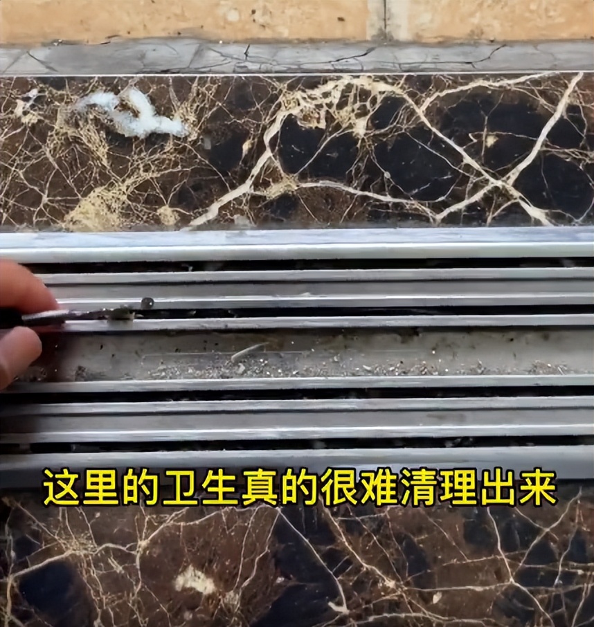 换了2次厨房移门后，才搞明白吊轨和地轨哪个好用，建议你看看