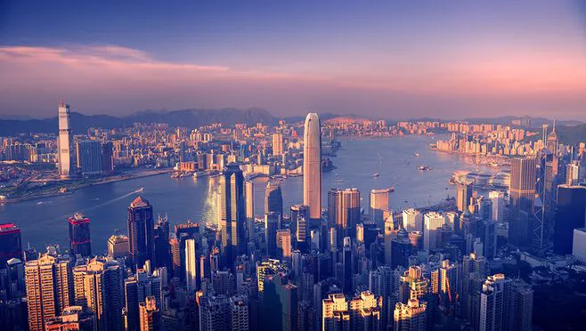 吸引力法则：赚钱如同呼吸一样简单，只要你勇于释放