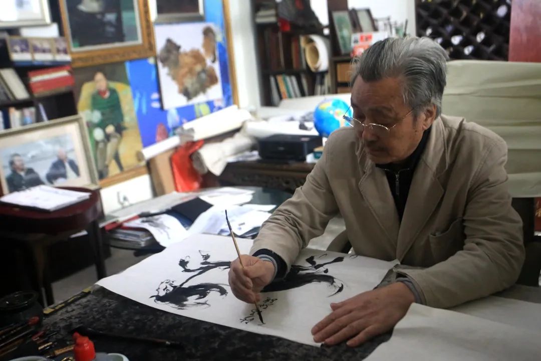 严永明:著名雕塑艺术家