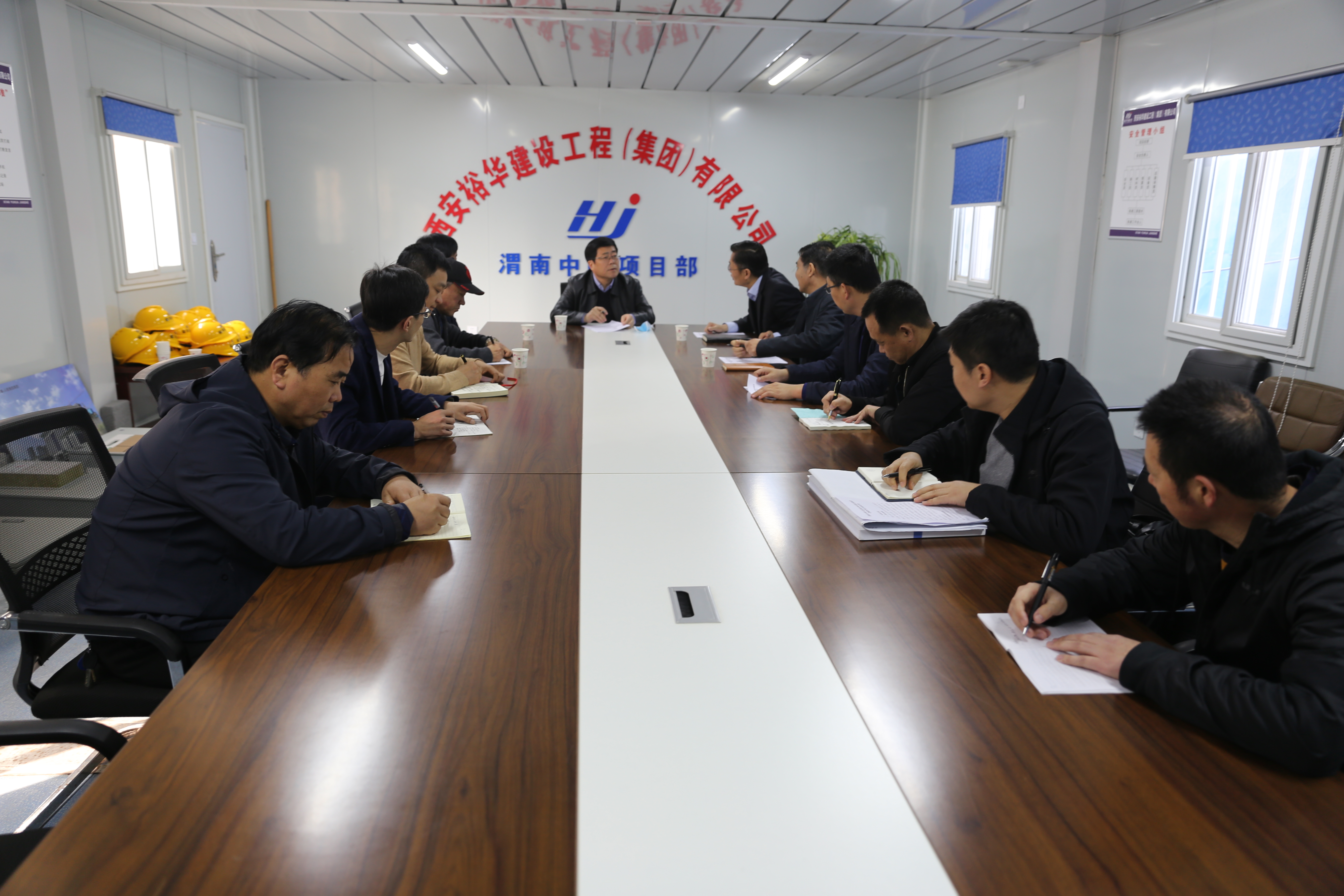 渭南中院党组书记贺世辉调研督导新审判法庭项目建设情况