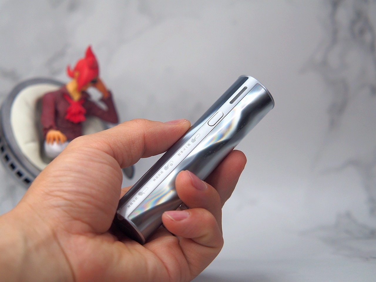 每天嗓子不舒服，这个智能电子小物件一秒解决