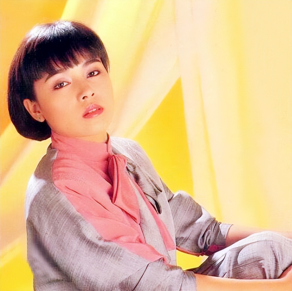 台湾歌手千百惠:闪婚高大林,背"小三"骂名,如今定居成都生活