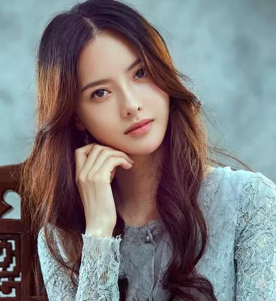 冷艳美人张芷溪