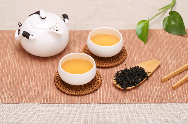 冬季养生保健茶(茶喝对了才养生！冬季首推2款茶，养出来年好身体)
