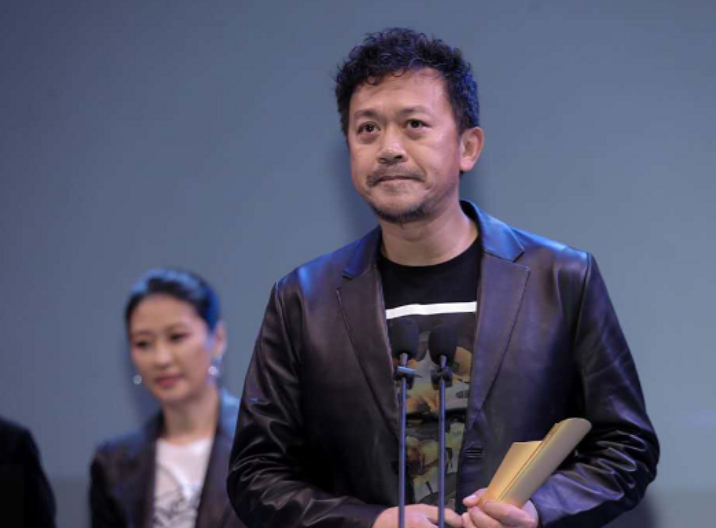 《不要和陌生人说话》《绝对控制》《青鸟的天空》《北京爱情故事》等