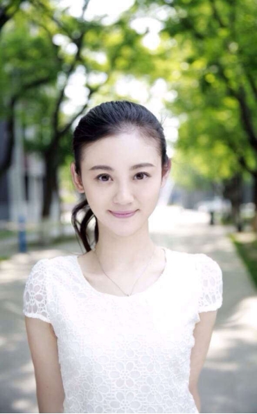 最惨女星徐婷：6个姐妹1个弟弟，25岁患癌离世，仍被家人蹭热度