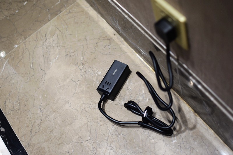 拯救桌面凌乱 倍思65W氮化镓桌面快充插线板