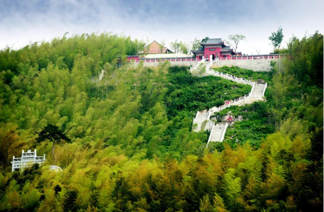 西九华山景区闭园公告