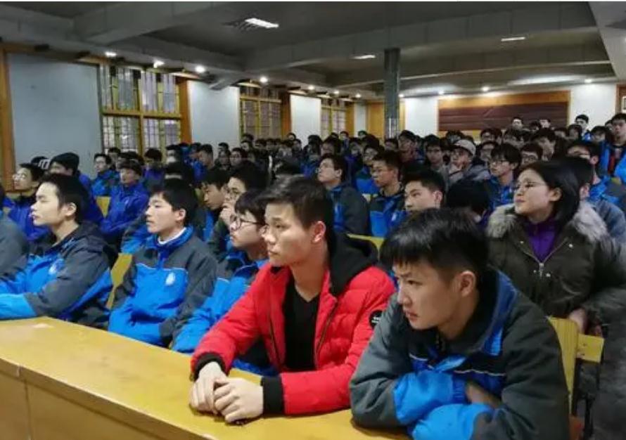 大学分批次录取将被取消？二三本生成为历史，预计2022年全面实行