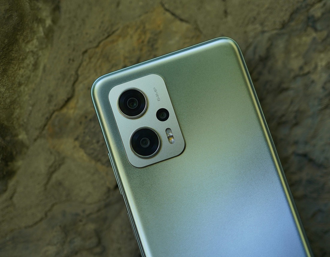 值得推荐的3款“千元旗舰”手机，公认极致性价比，口碑也很不错