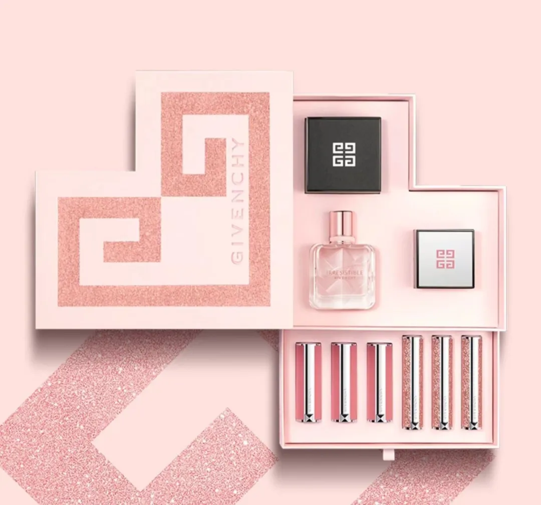 dior新年限定（dior节日限定日历）