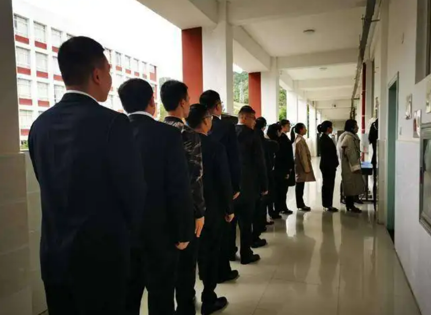 公务员政审出“新规定”，录用标准变严格，大学“犯错”或受影响