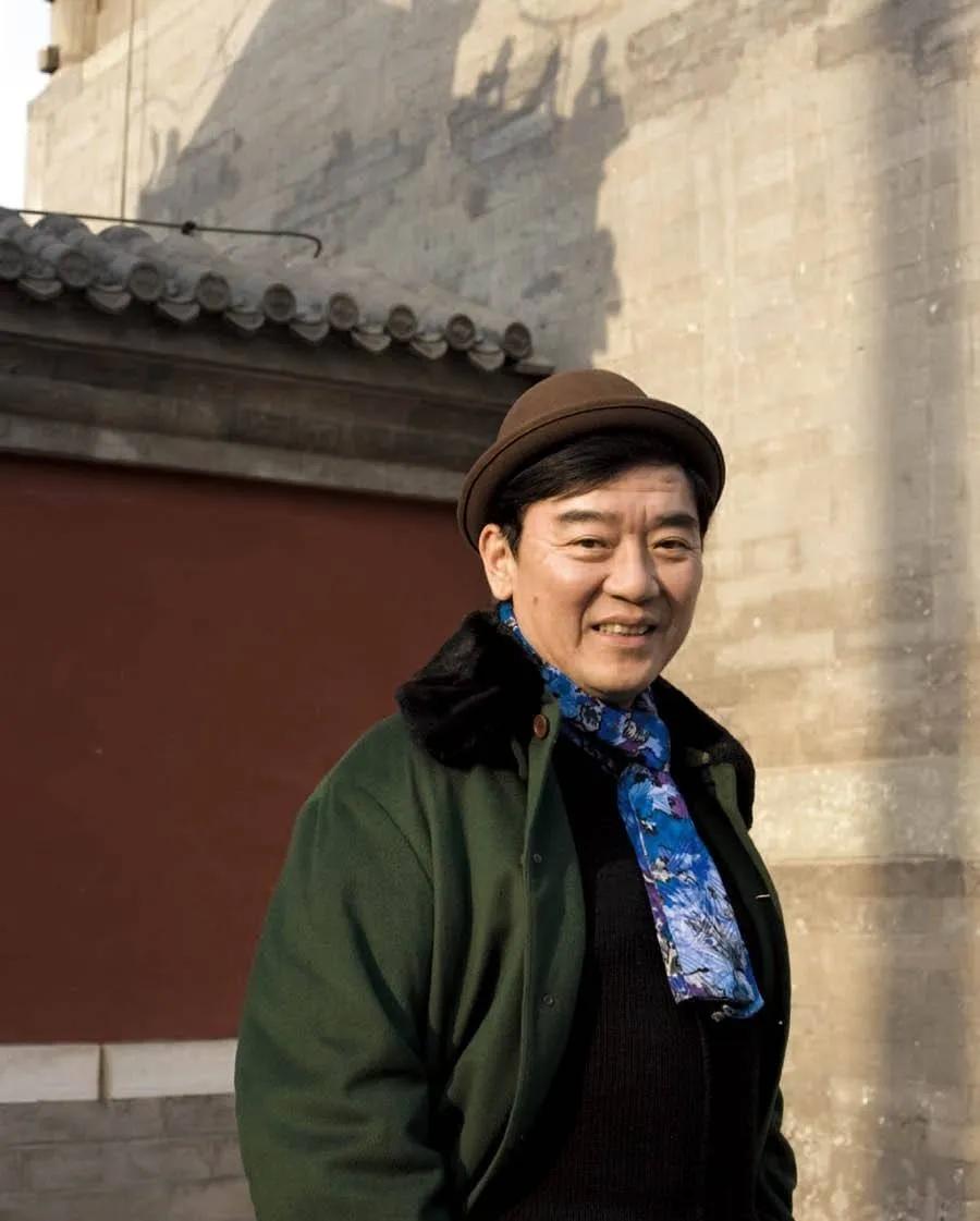 演员李立群，娶大学教授为妻，相伴一生无绯闻