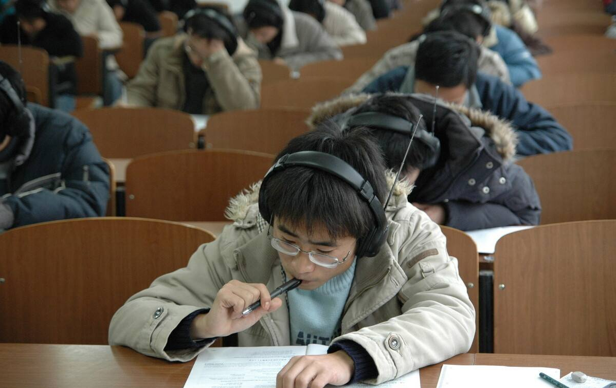 英语四六级考分新鲜出炉，学生们需要再次“刷分”吗？别随意决定