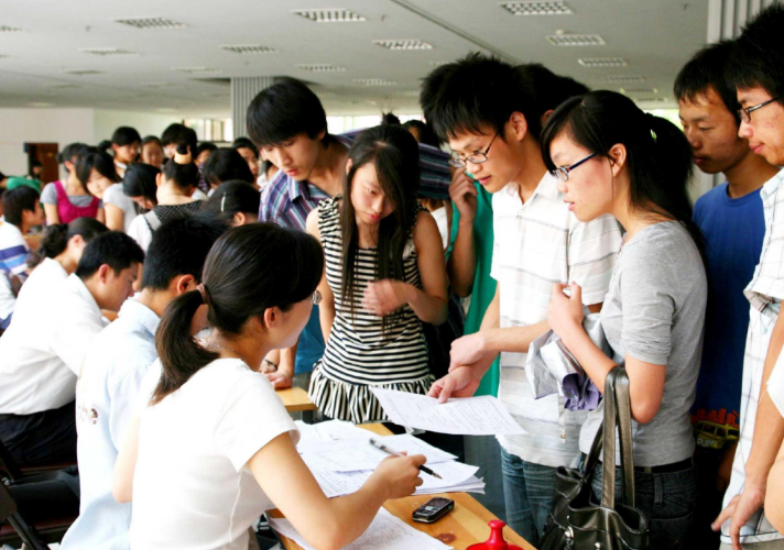 辽宁这所“宝藏”大学，毕业就从事铁饭碗，因太低调常被学生忽略