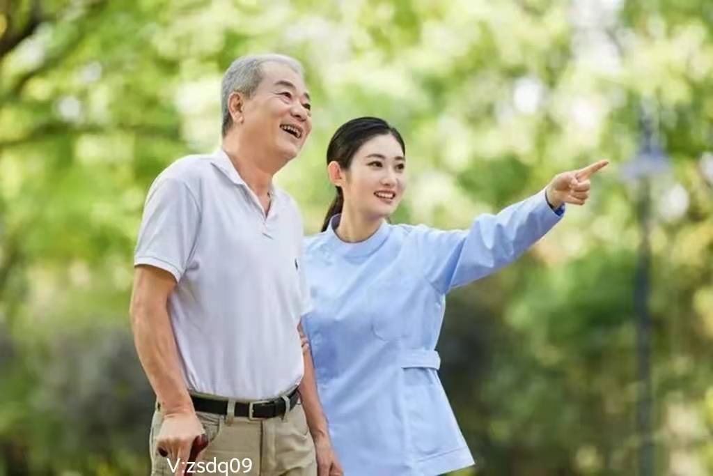 养老护理员工作有哪些？都学习什么内容？