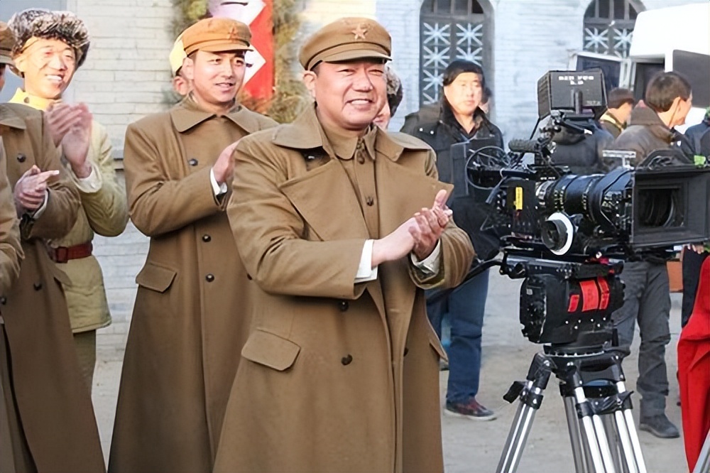 同样是演彭德怀，把宗利群、董勇和丁勇岱放一起看，差别就出来了