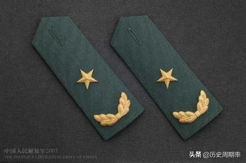 士兵突击：吴哲高学历，且拥有实战经验，有无希望晋升为少将？