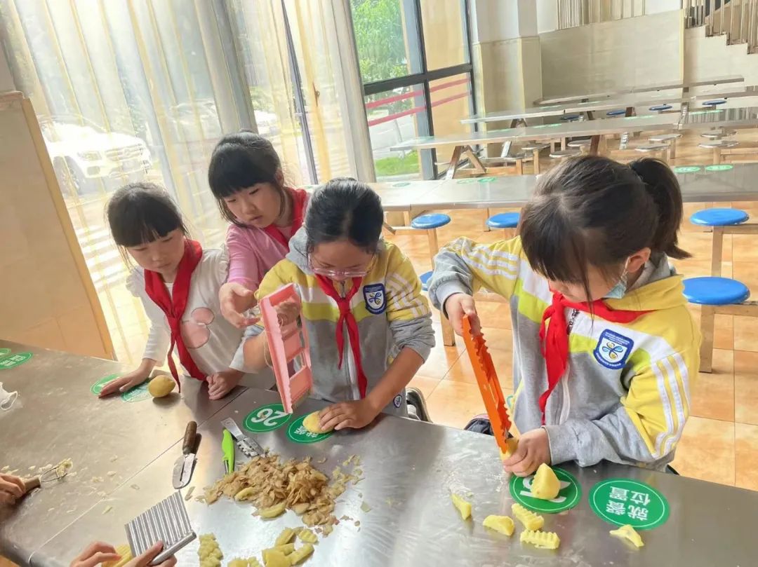 快乐劳动 幸福童年｜记双流区实验小学外国语学校劳动系列课程