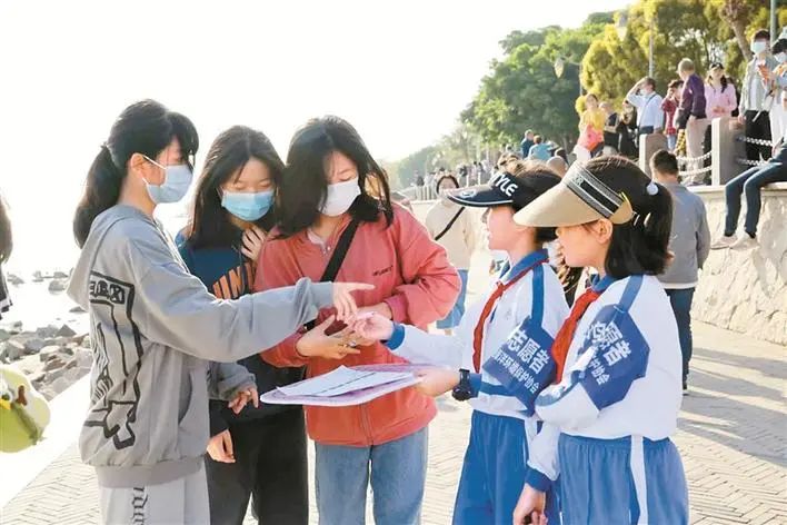 奥运会的志愿歌有哪些(独家首发！被张艺谋选中的冬奥志愿者之歌原来出自深圳)