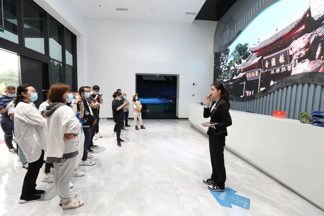 感受峨眉魅力 川渝媒体峨眉山采风行圆满结束