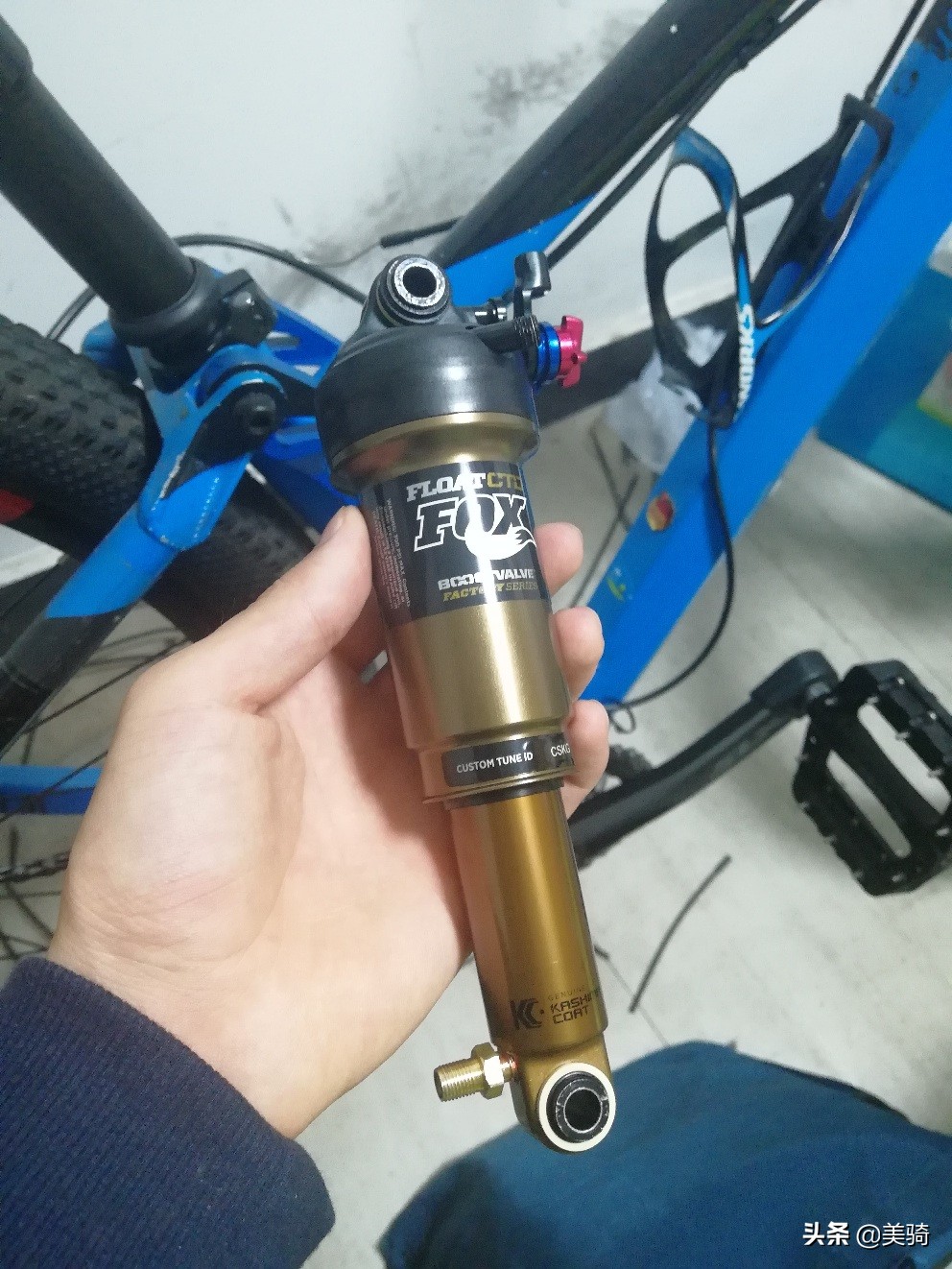 车友分享 26寸软尾TANK HONE山地车改装