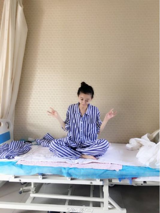 最惨女星徐婷：6个姐妹1个弟弟，25岁患癌离世，仍被家人蹭热度