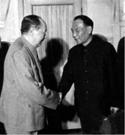 1972年尼克松访华，熊向晖一个问题难倒基辛格，周恩来：值得表扬
