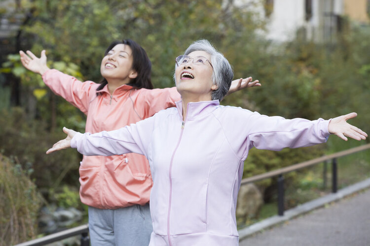 ��ѹҩ�����°����ʣ�3�ѹҩ���ٻأ����ڻ�����Ҫͣҩ��