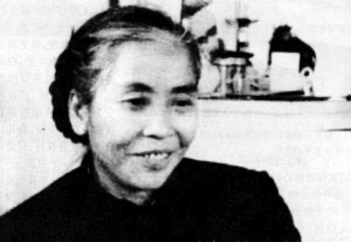 贺子珍从苏联回来 妹妹贺怡向伟人提了个要求 伟人断然拒绝 天天看点