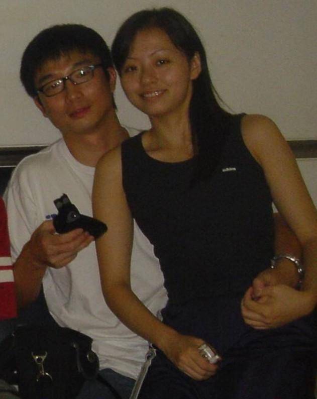 张靓颖痴情前夫15年，却被当成提款机：遇上冯柯是缘，还是劫？