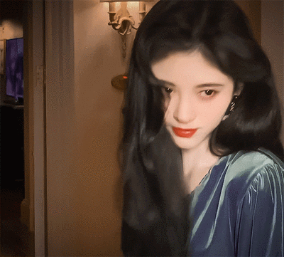 女明星的“海藻般长发”长啥样