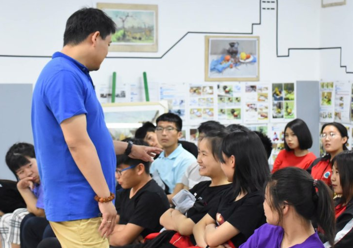 2022年浙江省“春考”开启，57.6万人奔赴考场，其他考生感到不公