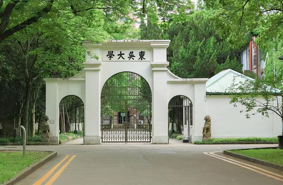 江苏省高校排名出炉，东南大学表现出色，苏州大学紧随其后
