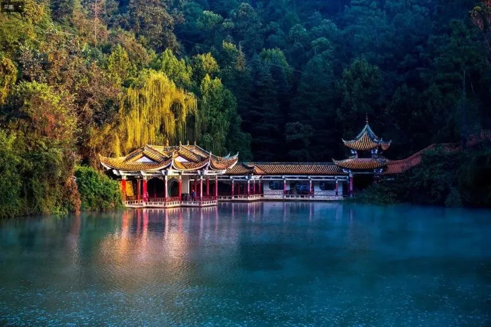 正在公示蒙自2家景区拟确定为国家4a级旅游景区