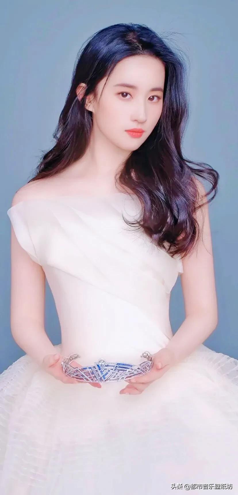 刘亦菲时尚穿搭美图壁纸