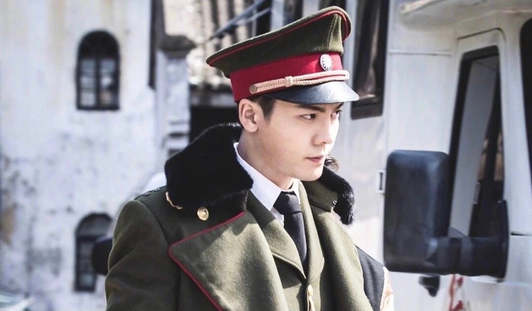 演“军阀大少”我只服这8位男星，个个剑眉星目，杀伐果断