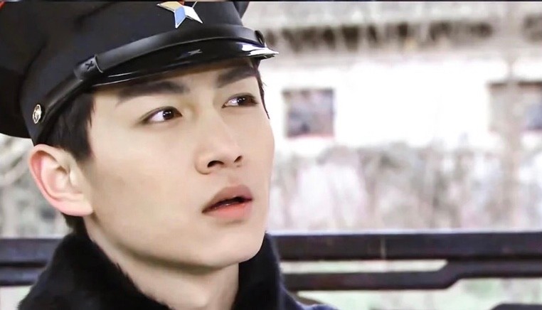 演“军阀大少”我只服这8位男星，个个剑眉星目，杀伐果断