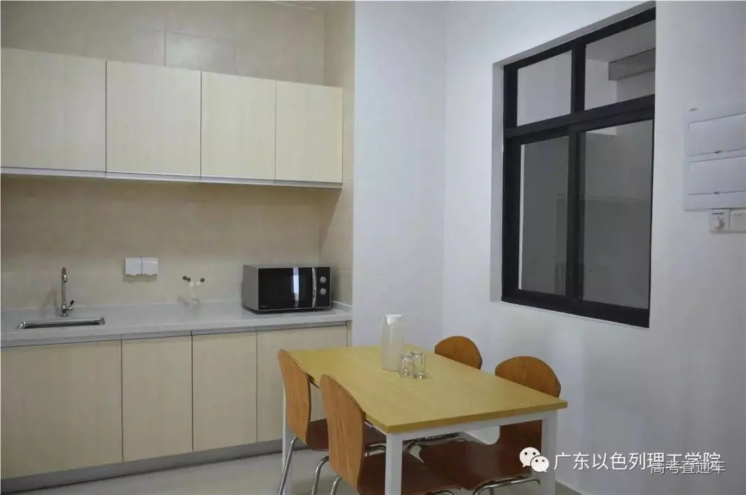 毫不夸张！国内这35所大学宿舍堪比星级酒店