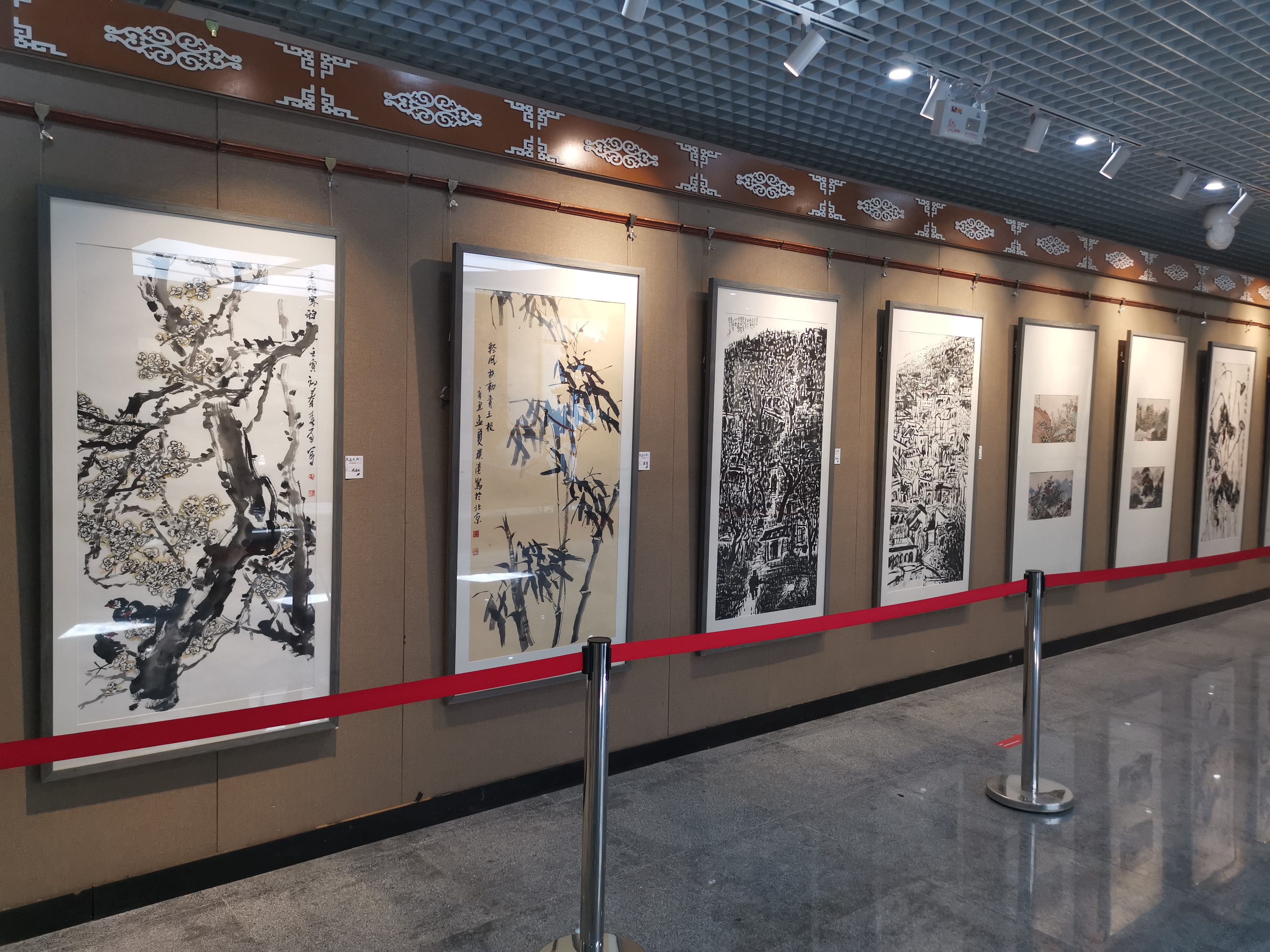 花鸟画大家邢少臣携25位得意弟子于玉渊潭公园敲开“大匠之门”