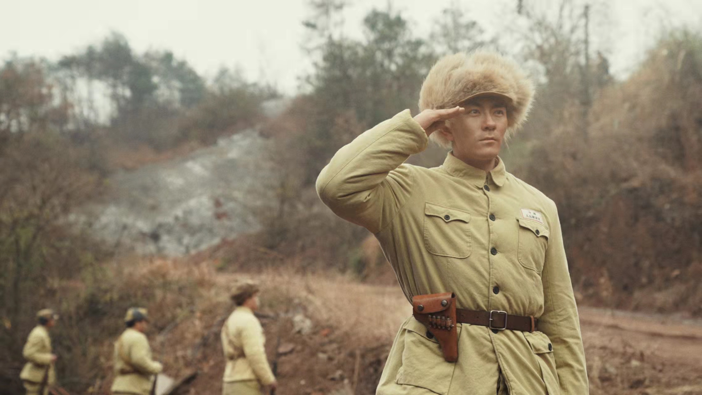 张宁江《香山叶正红》热播,《长津湖》票房影史冠军