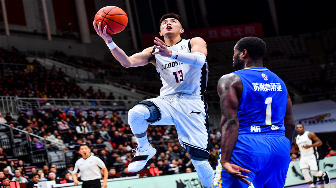 nba哪些球队邀请过郭艾伦(NBA名记大举宣扬郭艾伦，球探私下电话联系：邀请他加盟)