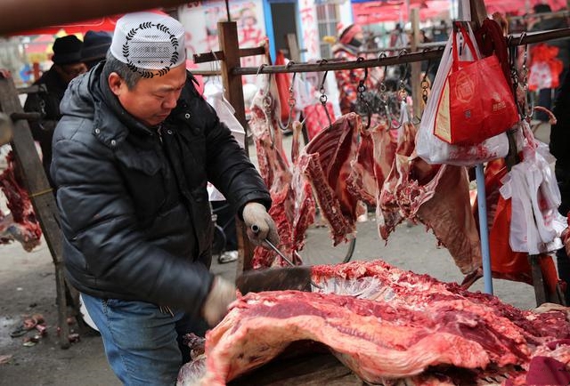 冬季炖羊肉，牢记“3放2不放”，羊肉鲜香汤奶白，滋补又营养