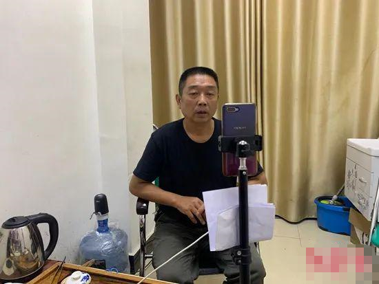 北大章莹颖在美国遇害已4年，男友完成她遗愿，家人如今还好吗？