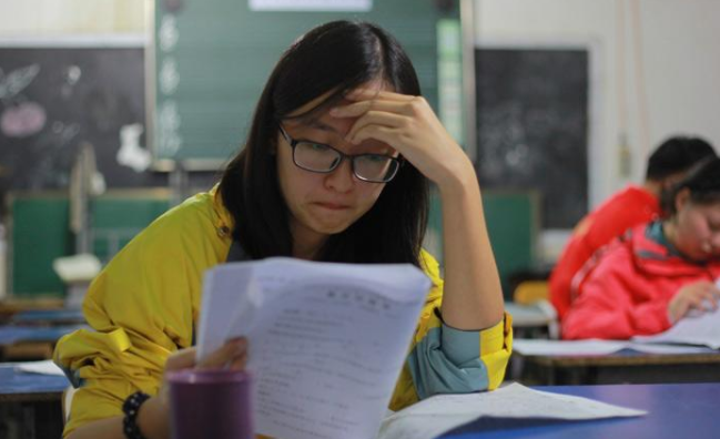 国考笔试过后，学生别急着估分和准备复试，这几件事可能更重要