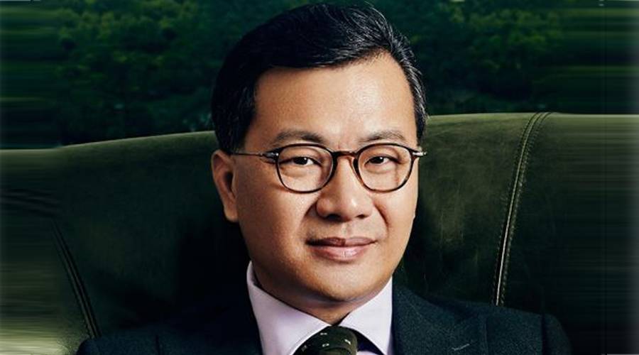 马云背后的女人：从前台小妹到阿里副总裁，曾送七位高管进监狱