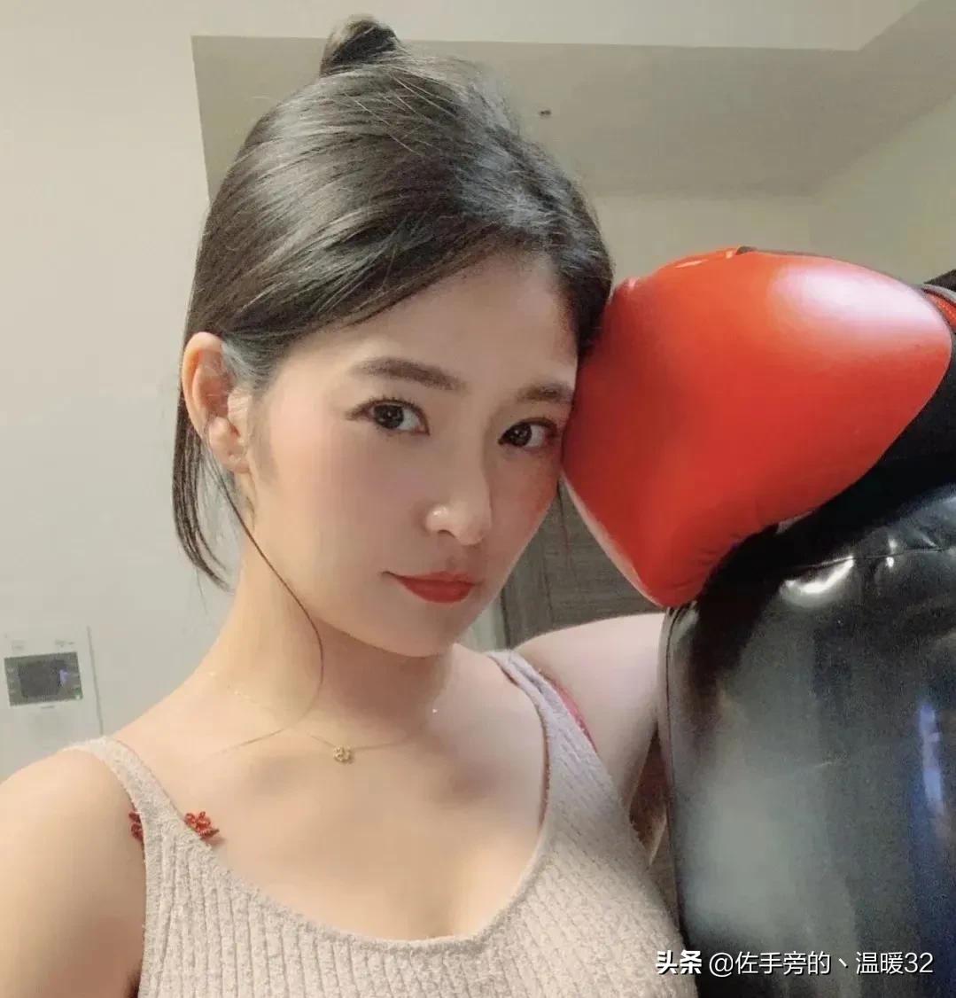 梦幻级人气偶像，外表柔弱竟然是个厉害的角色