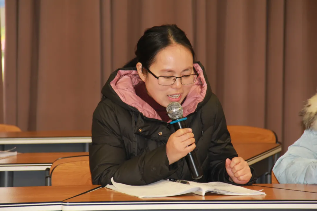 成都市双流区九江小学:名师送教搭平台 微班会课促成长